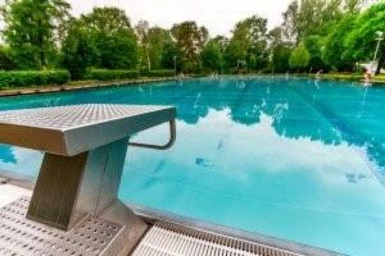Bild von Einzelschwimmkurs Erwachsen Herr Glockshuber