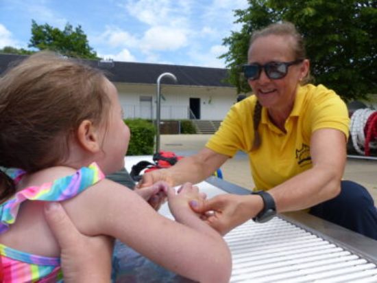 Bild von Einzelschwimmkurs Kinder Frau Vornov